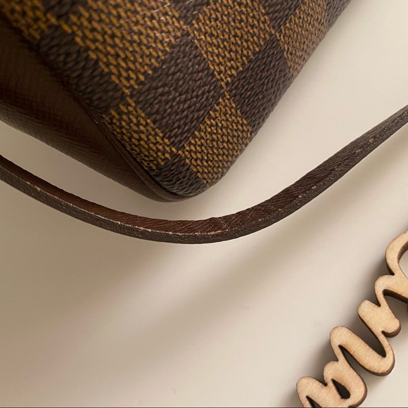 ⛔️RESERVED⛔️Louis Vuitton Damier Trousse Pochette - Picture 12 of 16